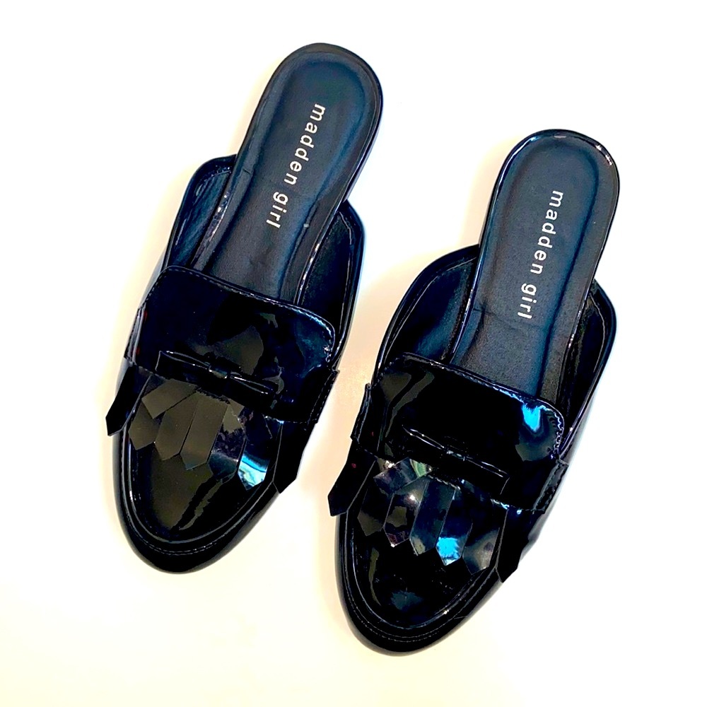 Madden girl flats